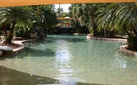 Cairns Golf Course Apartment